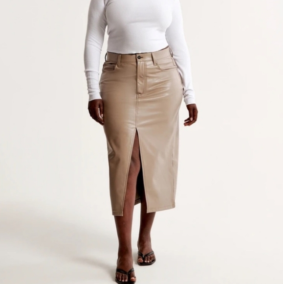 🆕 Abercrombie & Fitch Skirt Plus 34 18 2X Tan Brown Pleather Midi Slit Sexy NEW - Picture 1 of 10